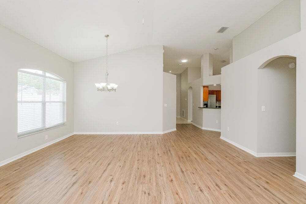 Building Photo - 1046 Crimson Clover Ln