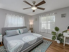 Building Photo - 537 Trend Rd