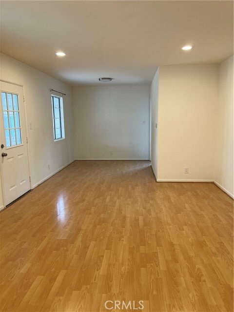 Building Photo - 1539 Pontenova Ave