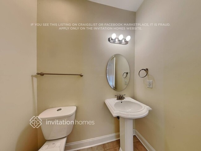 Building Photo - 112 Waterlynn Club Dr