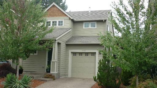 Primary Photo - Charming 2 Level Beaverton Home Fenced Yar...