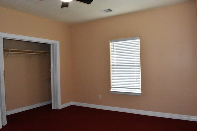 Building Photo - 8535 Parkette Dr