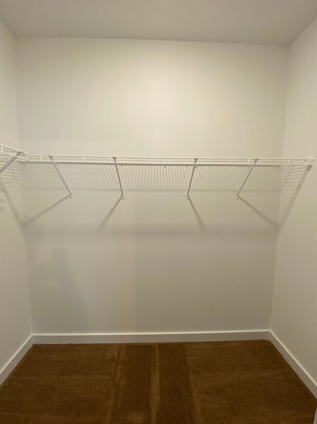 Building Photo - Home for Rent in Brookwood ... Available to View Now!!!