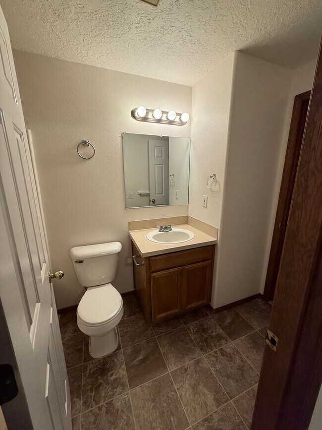 Building Photo - moojoh01 4212-4214 47th Ave NE