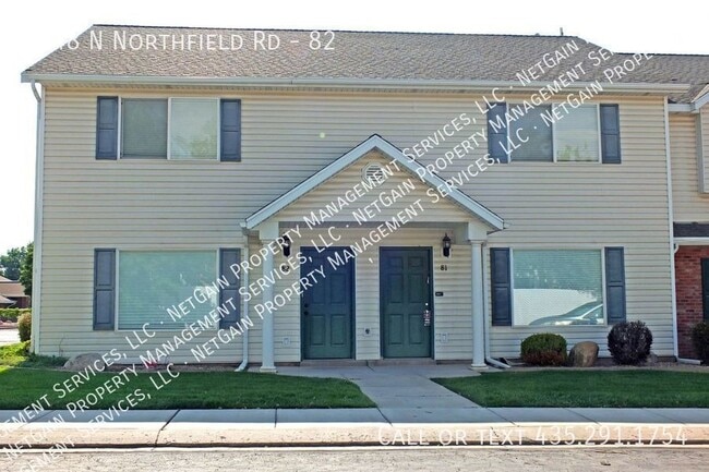 Primary Photo - 1148 N Northfield Rd