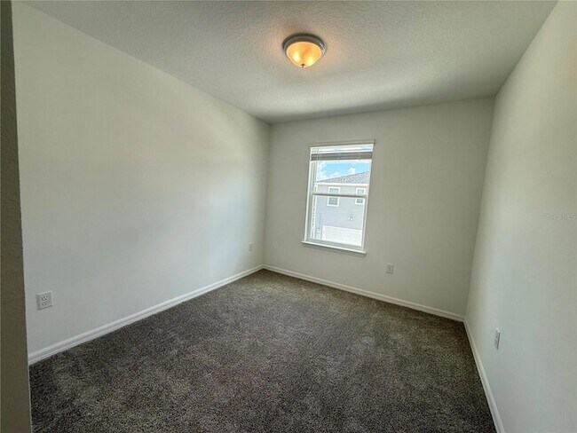 Building Photo - 11411 Harborview St