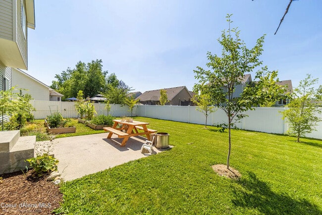 Building Photo - 2766 W Loire Dr