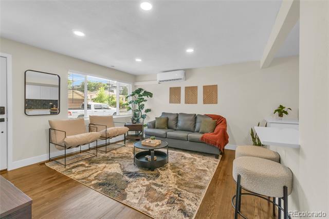 Building Photo - 2405 W 39th Ave