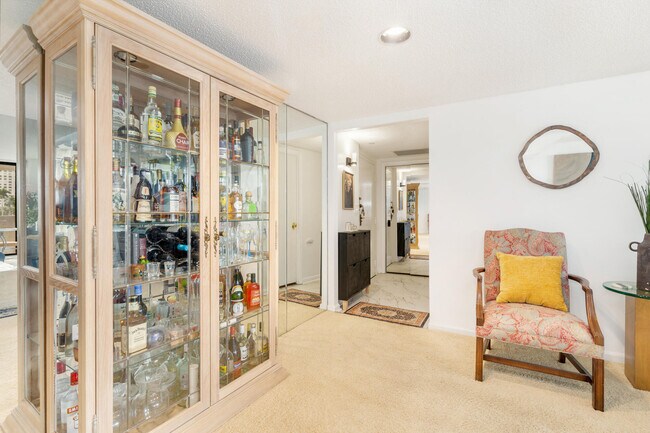 Building Photo - 1200 S Flagler Dr