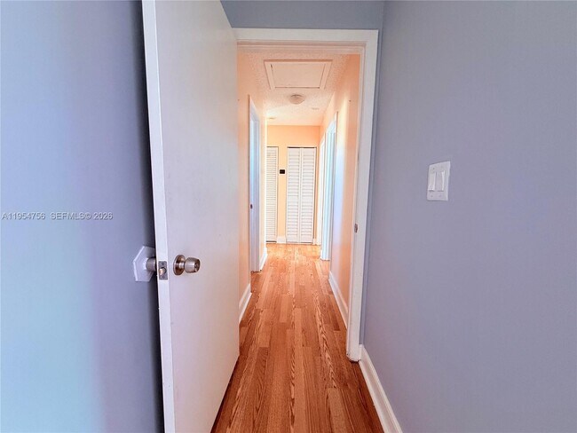 Building Photo - 14832 SW 91st Terrace