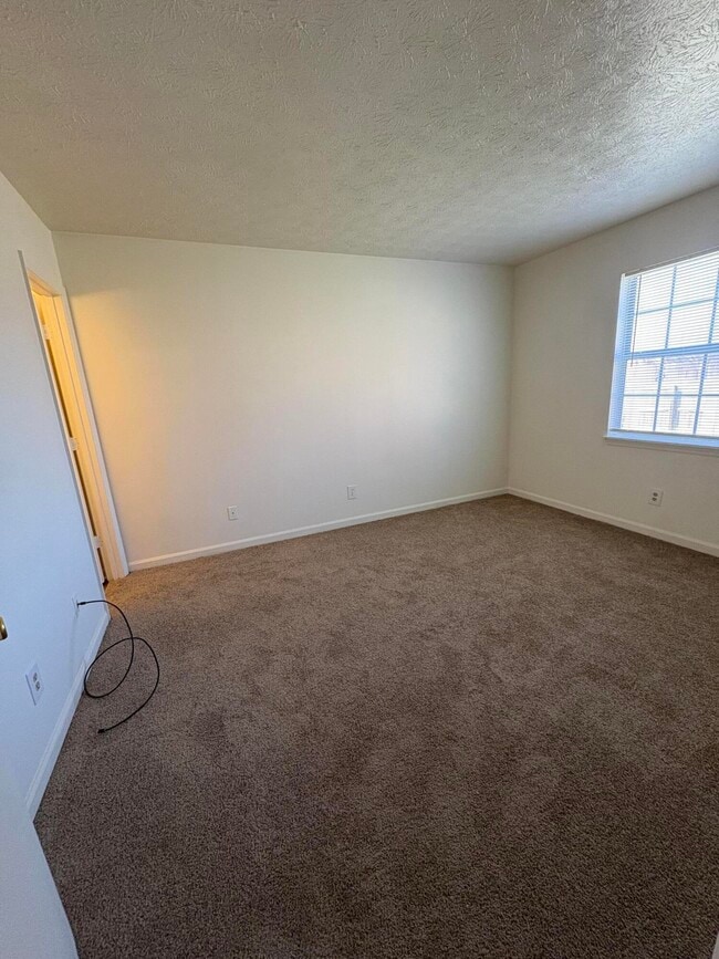 Building Photo - 757 Gatehouse Pl