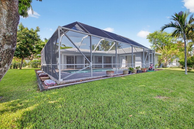 Building Photo - 937 Banyan Dr