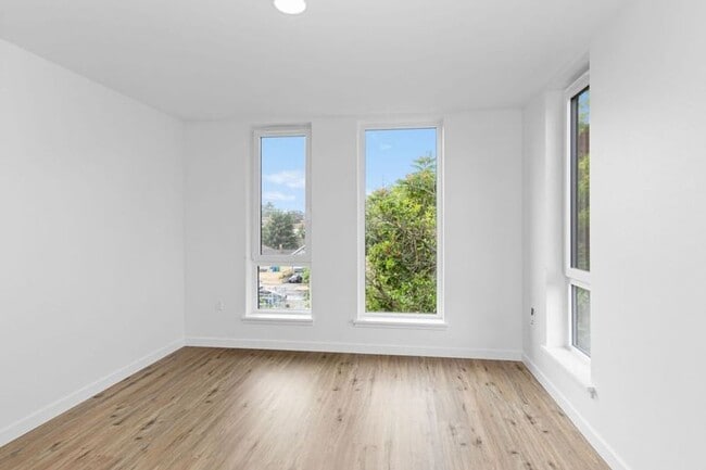 Interior Photo - CHRONICLE: Stylish Wallingford Studios with Full Appliance Package & Premium Amenities