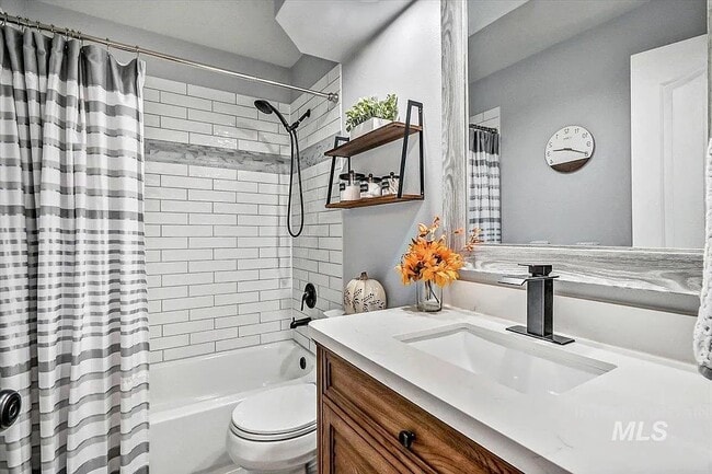 Building Photo - 5668 S Kalmia Pl