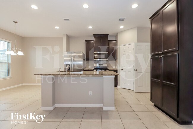 Building Photo - 12907 Silverbank Run Dr