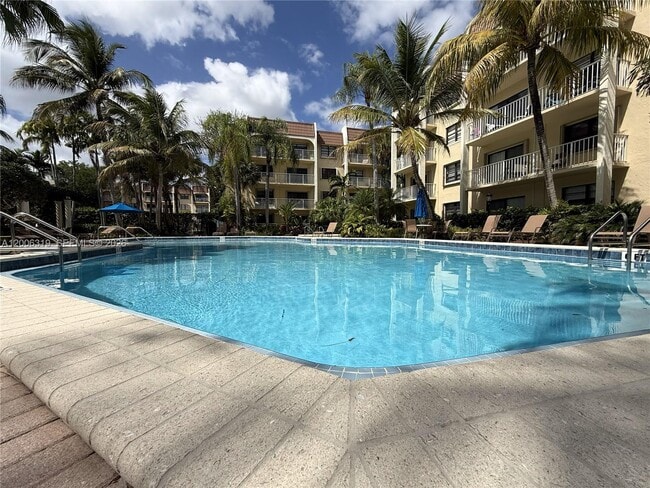 Building Photo - 9301 SW 92nd Ave