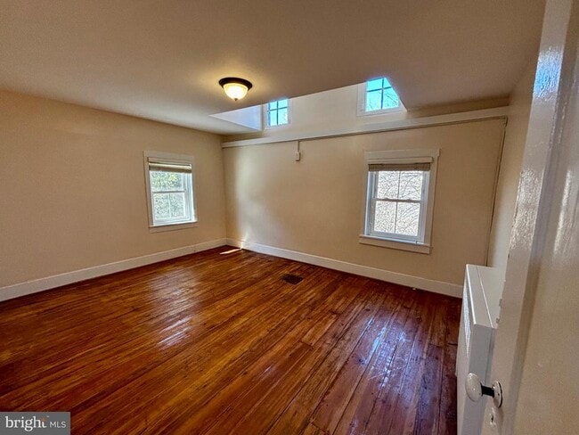 Building Photo - 8122 John Mosby Hwy