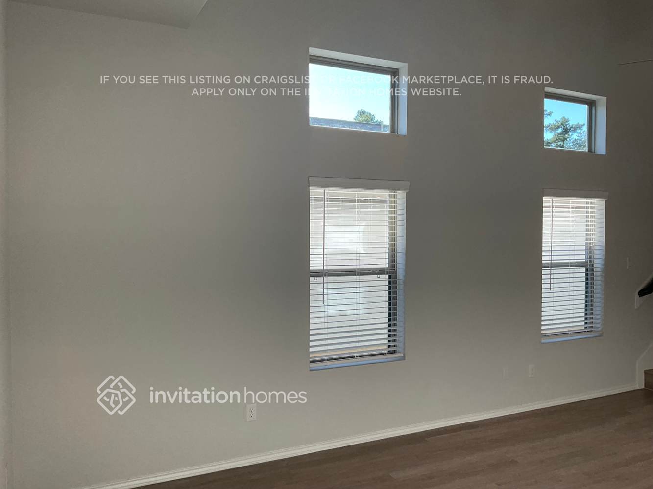 Building Photo - 10715 Sunlit St