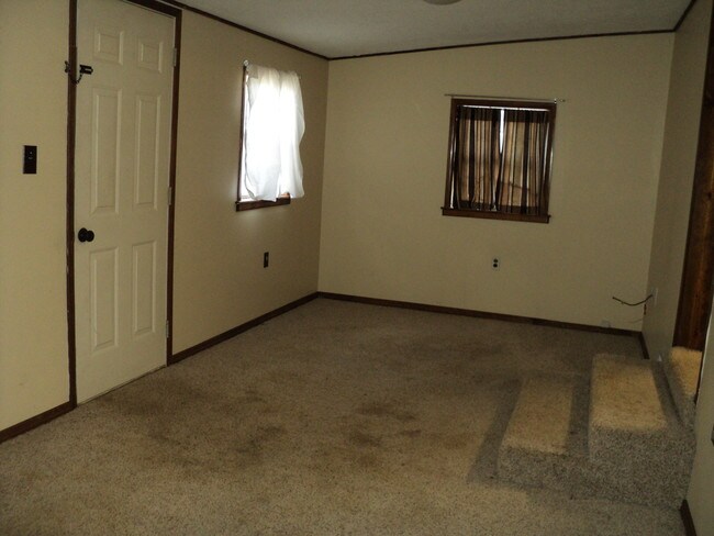 Bonus Room leading to deck - 530 10th Ave