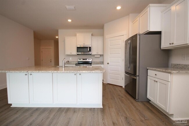 Building Photo - 5788 Danbury Blvd