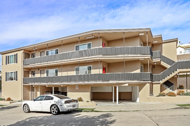 Building Photo - 3535 Ellsworth St