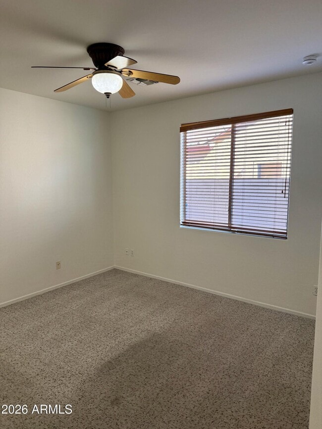 Building Photo - 2431 W Carter Rd