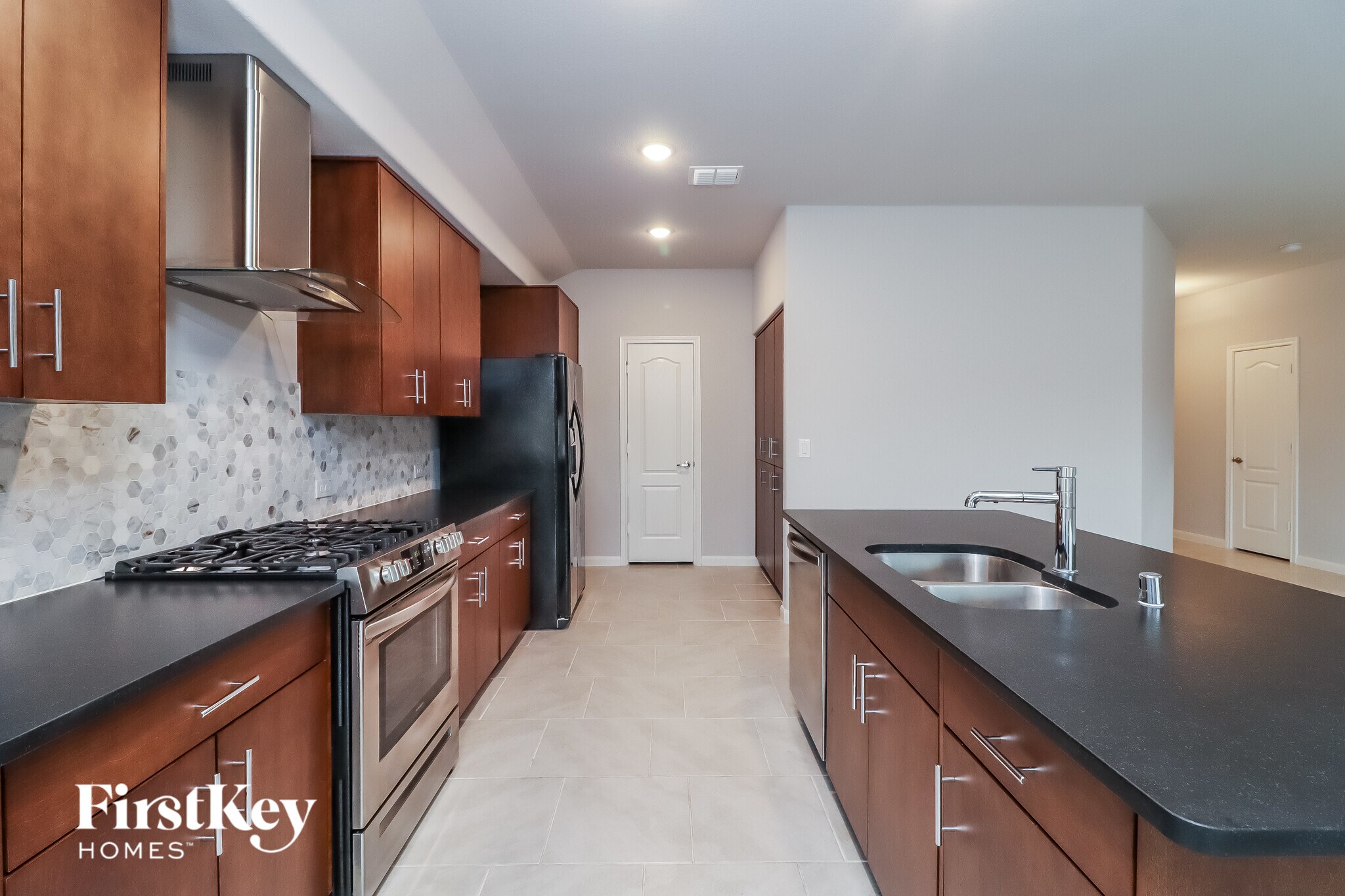 Building Photo - 1089 Nighthawk Trl