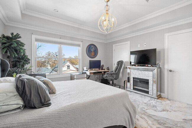 Building Photo - 94 Leonard St