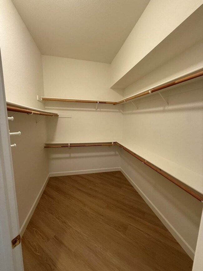 Building Photo - Gated Unique Remodeled 3 Bedroom w/ Golf Course Views in Rancho Solano