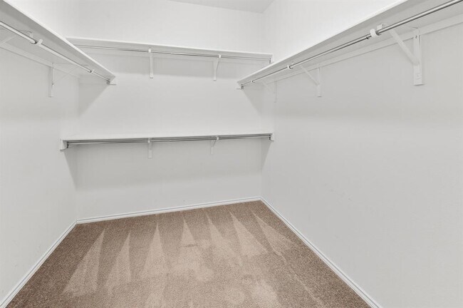 Building Photo - 1412 Reklaw Ln