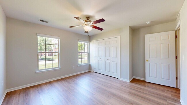 Building Photo - 1376 Addington Ln