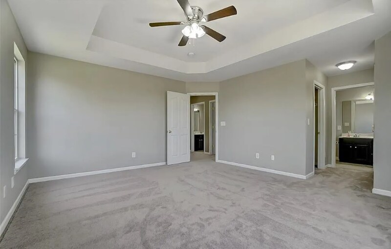 Building Photo - 7659 Bluff Point Ln