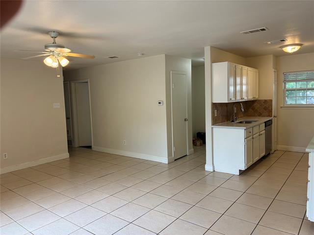 Building Photo - 2622 Foxcroft Ln
