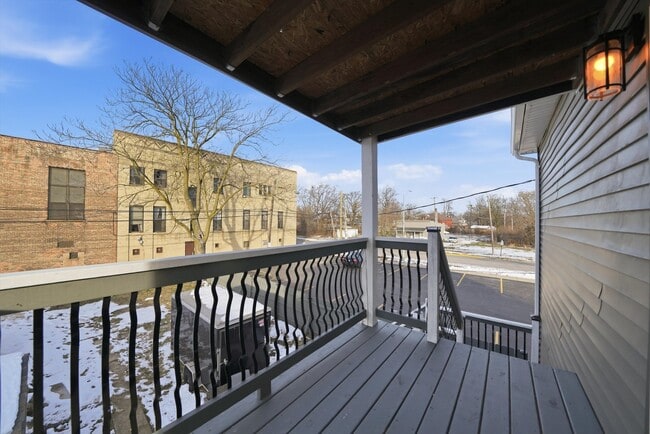 Building Photo - 1504 Hanover St