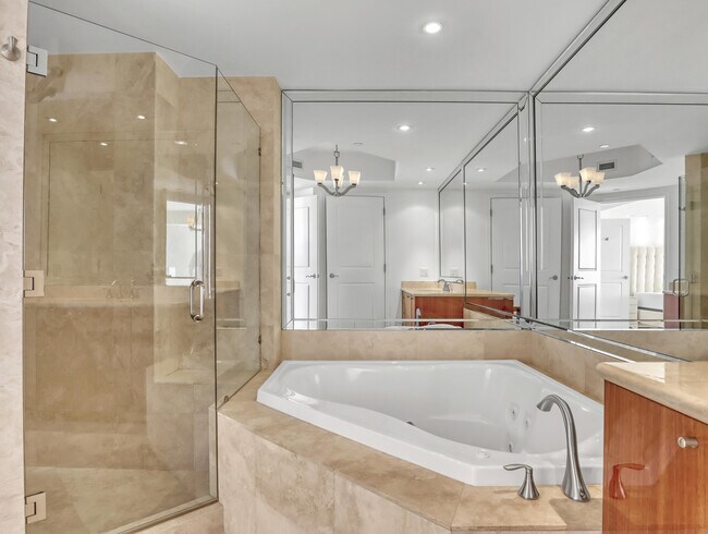 Building Photo - 2700 N Ocean Dr