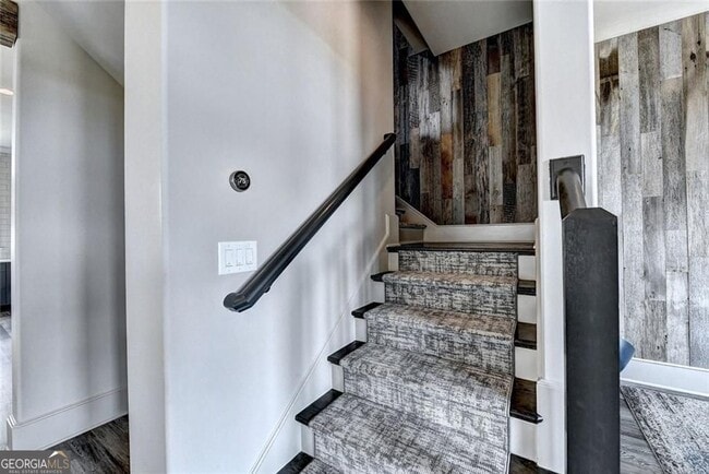 Building Photo - 2555 Brook Run