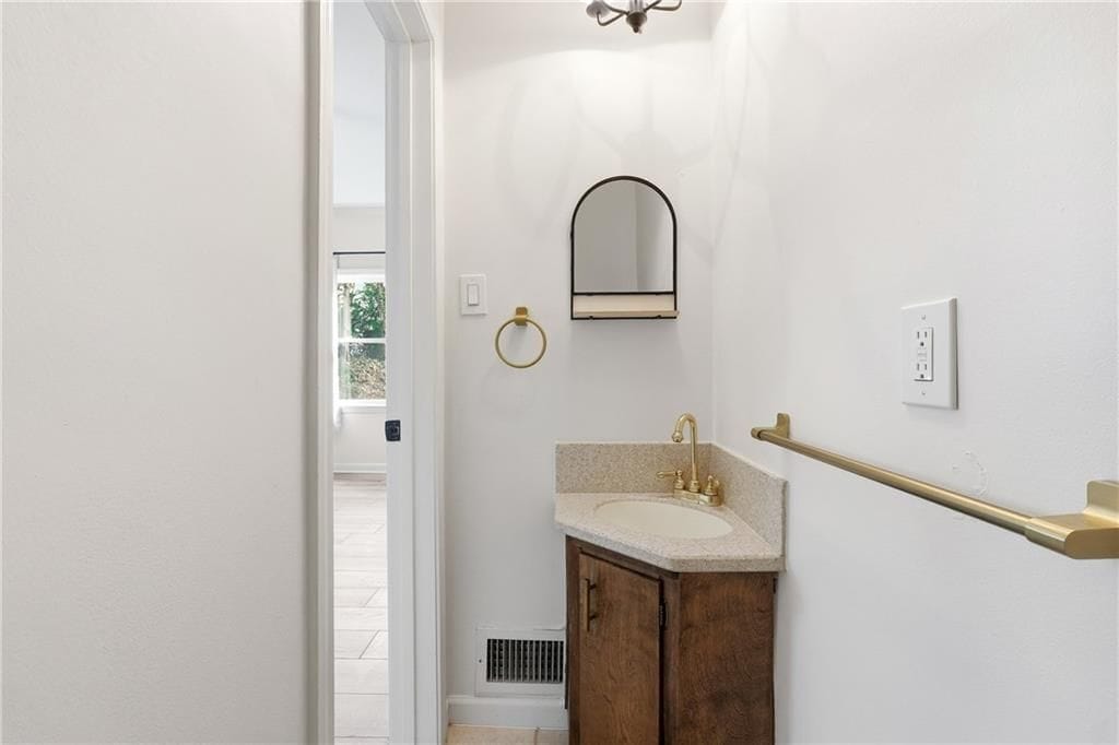 Building Photo - 125 River Park Dr