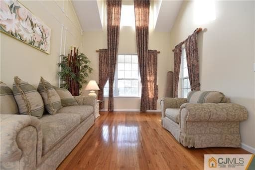 Building Photo - 9 Lisa Ct