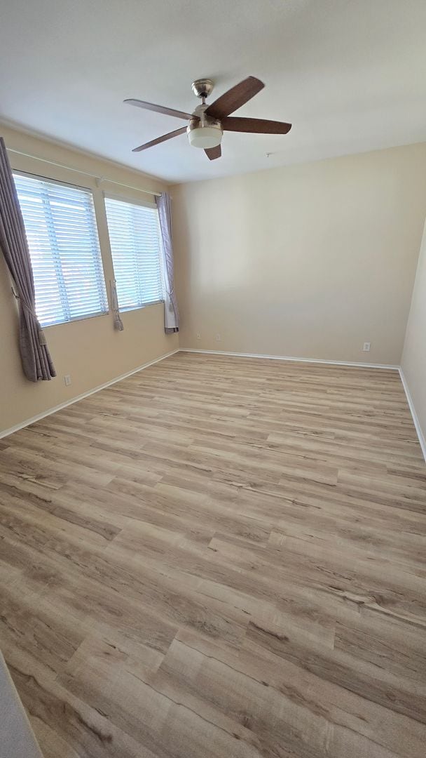 Building Photo - Orange 3 Bed, 2.5 Bath Townhouse for Lease - Cambridge Community