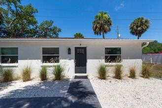 Building Photo - 3009 W Binnicker Ave