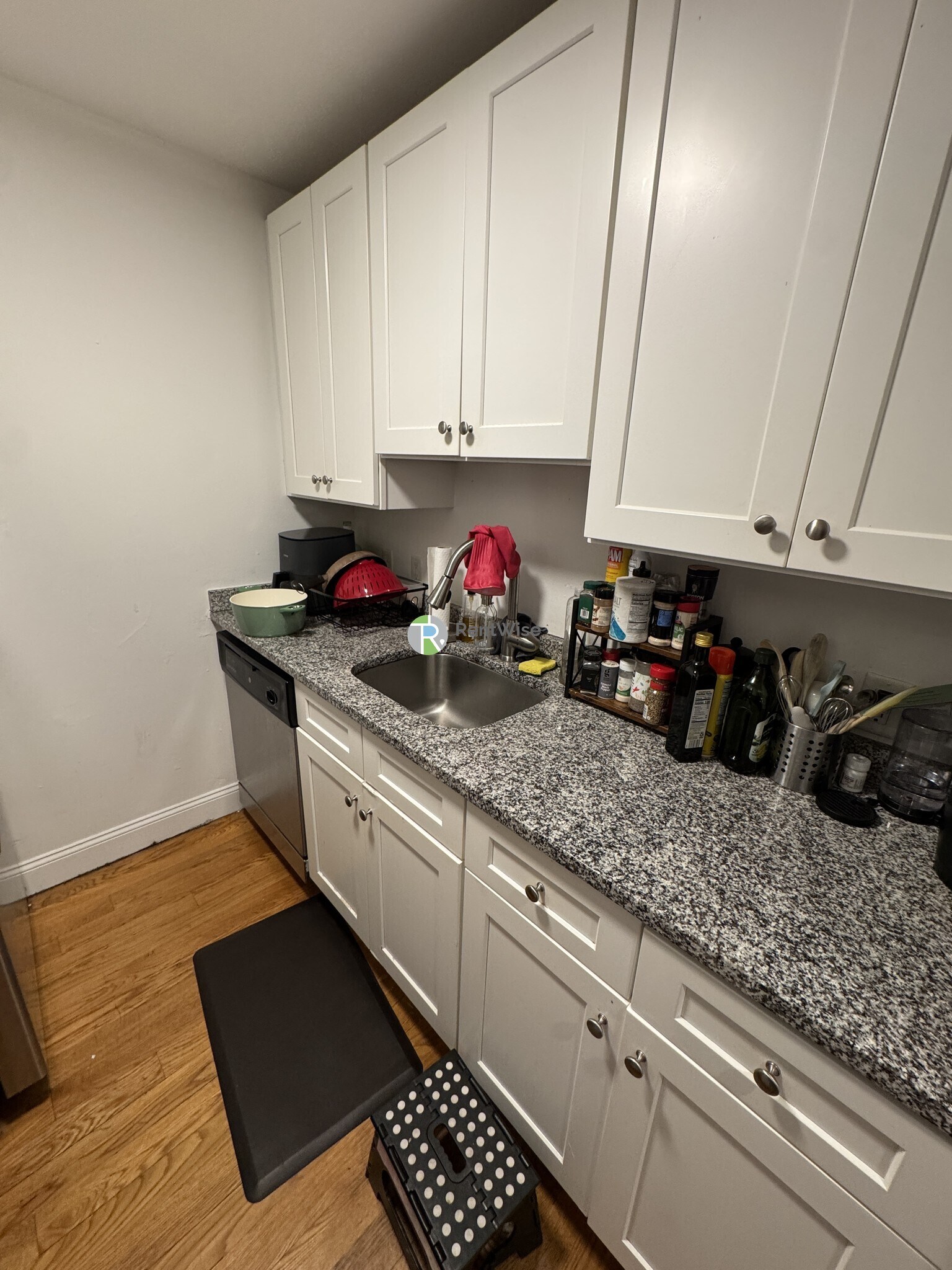 Building Photo - 776 Columbus Ave