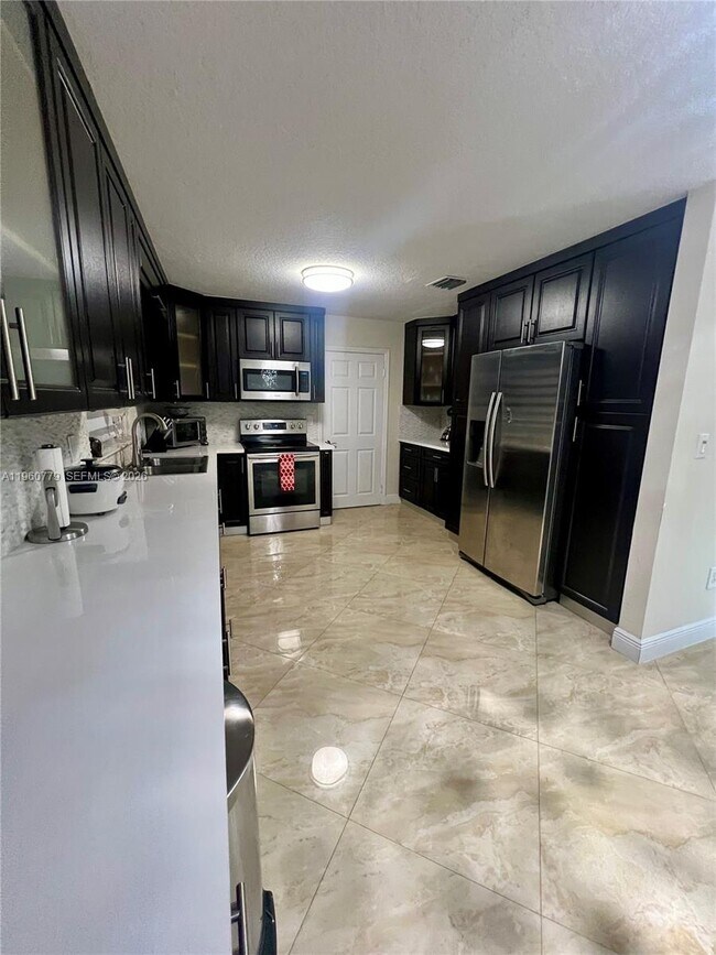 Building Photo - 15263 SW 169th Ln