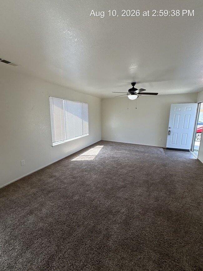 Building Photo - 975 N Lynora St