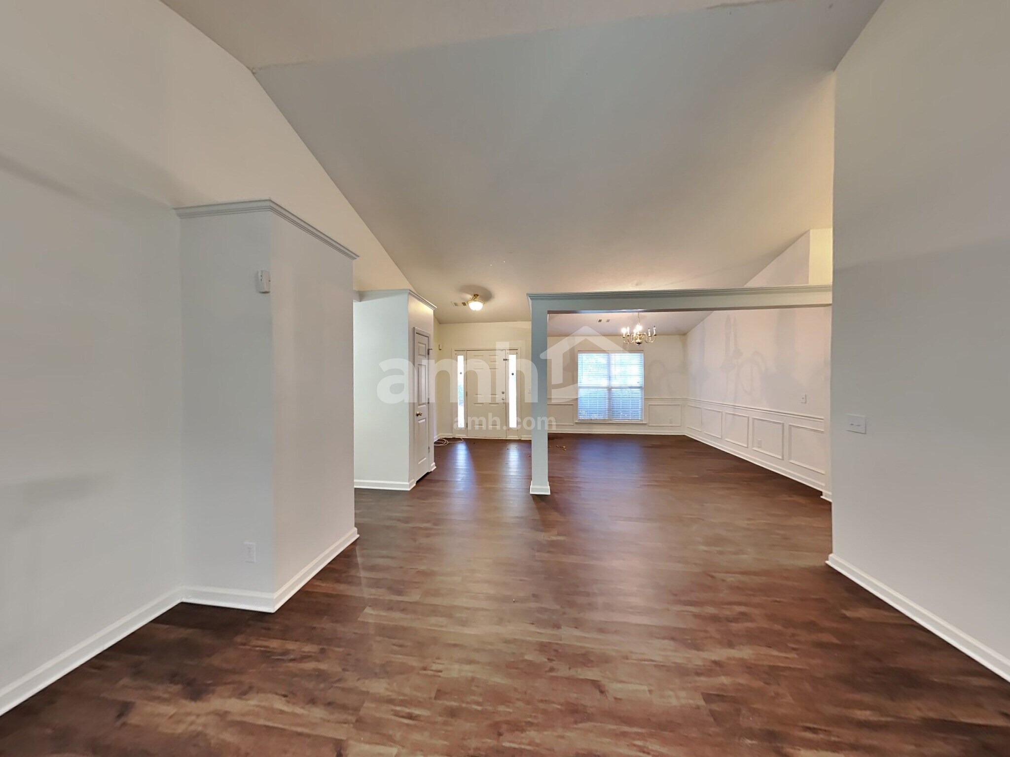 Building Photo - 41 Stallion Run