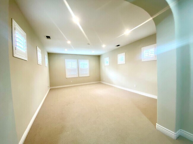 Building Photo - 3603 Fieldview Ct