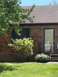 Building Photo - 150 Cypress Dr