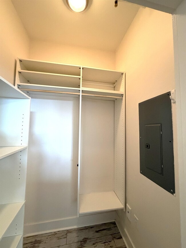 Building Photo - 505 Tennessee St