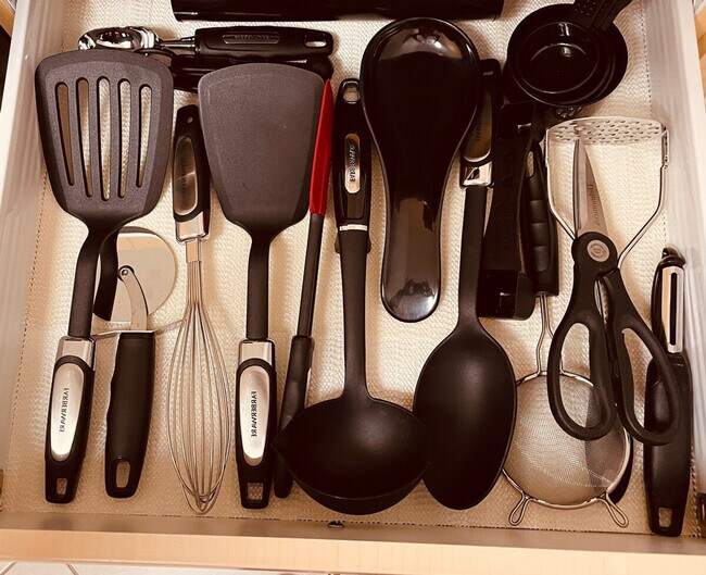 Building Photo - 2280 SW 32nd Ave