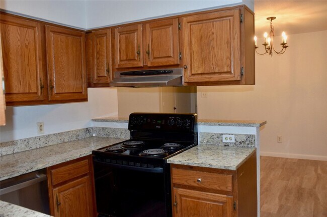 Building Photo - 1233 Fairhaven Dr