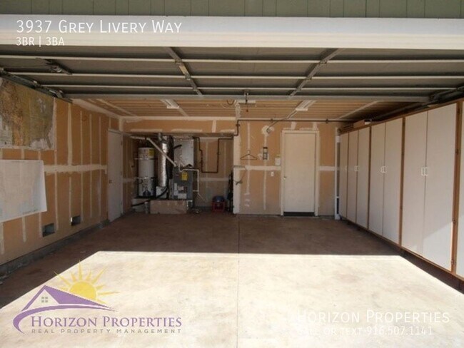 Building Photo - 3937 Grey Livery Way